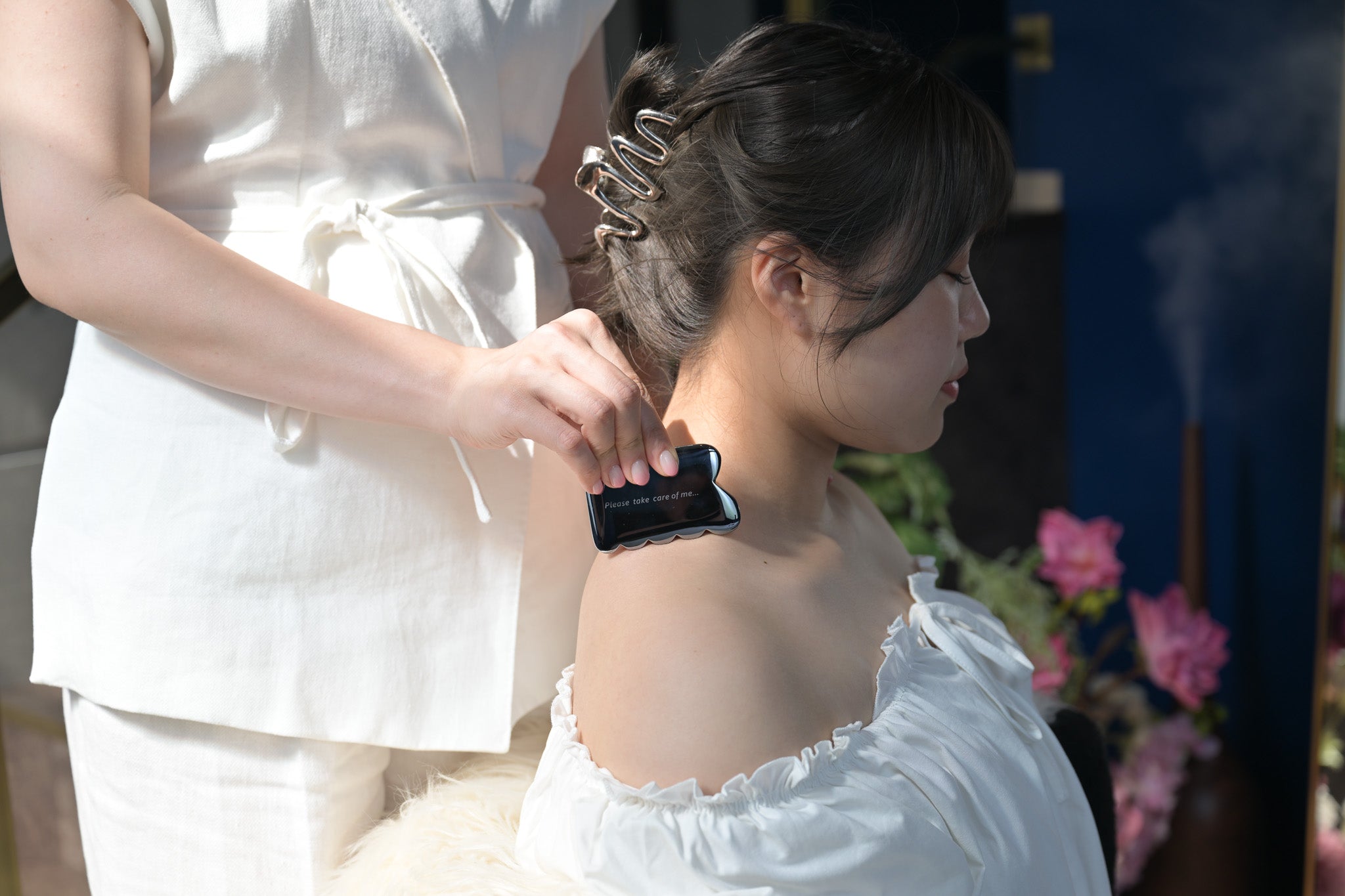 Prevent Stiff Neck and Shoulders with Japanese massage